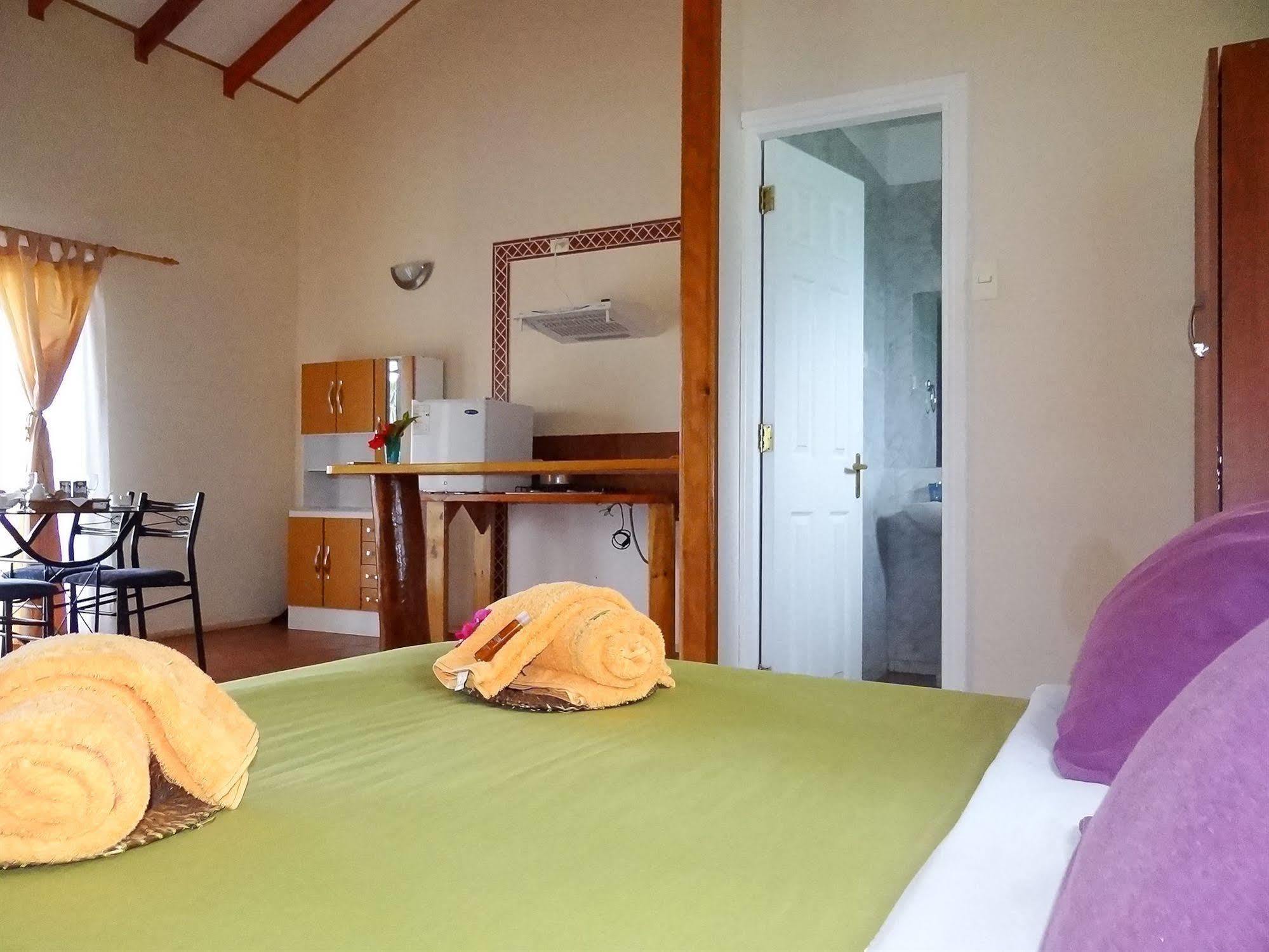 Cabanas Rapa Nui Orito Hanga Roa Eksteriør billede